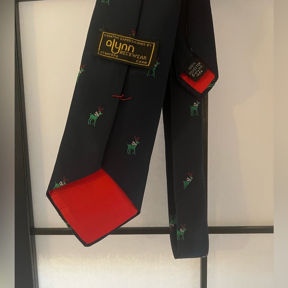 Alynn  Neckwear Creative Expressions Mens/ teens tie Holiday Reindeer standard🦌 - Picture 11 of 11